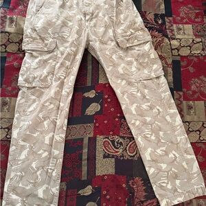 Levi’s 502 Khaki Tan/Desert Camo Hybrid Cargo Pants 34x32